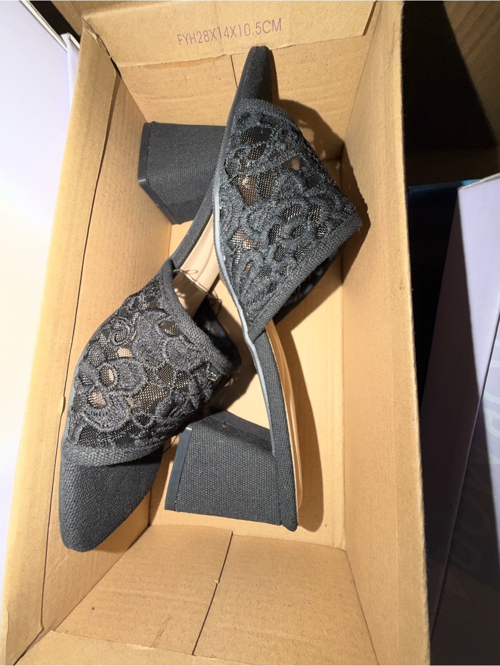Top Moda Black Lace Pointed Toe Block Heel Mules